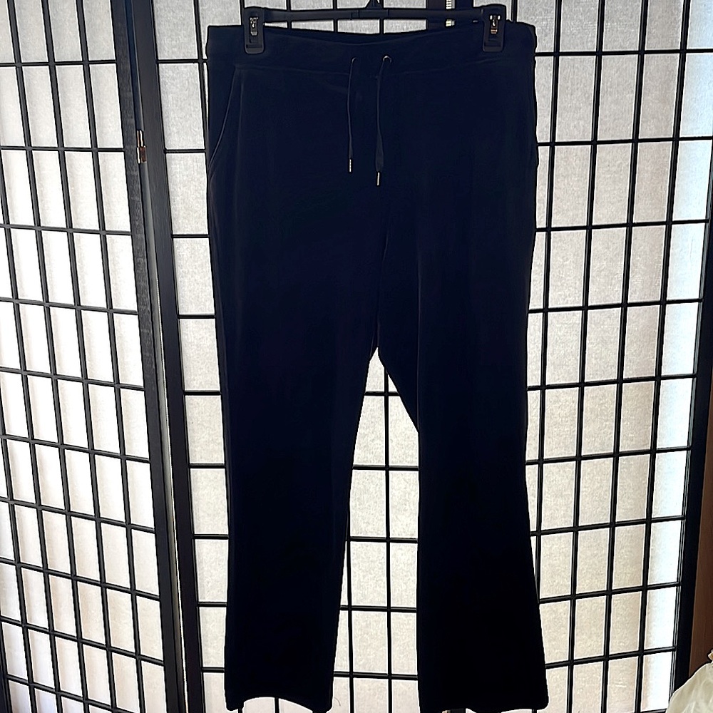 Black velvet pants!